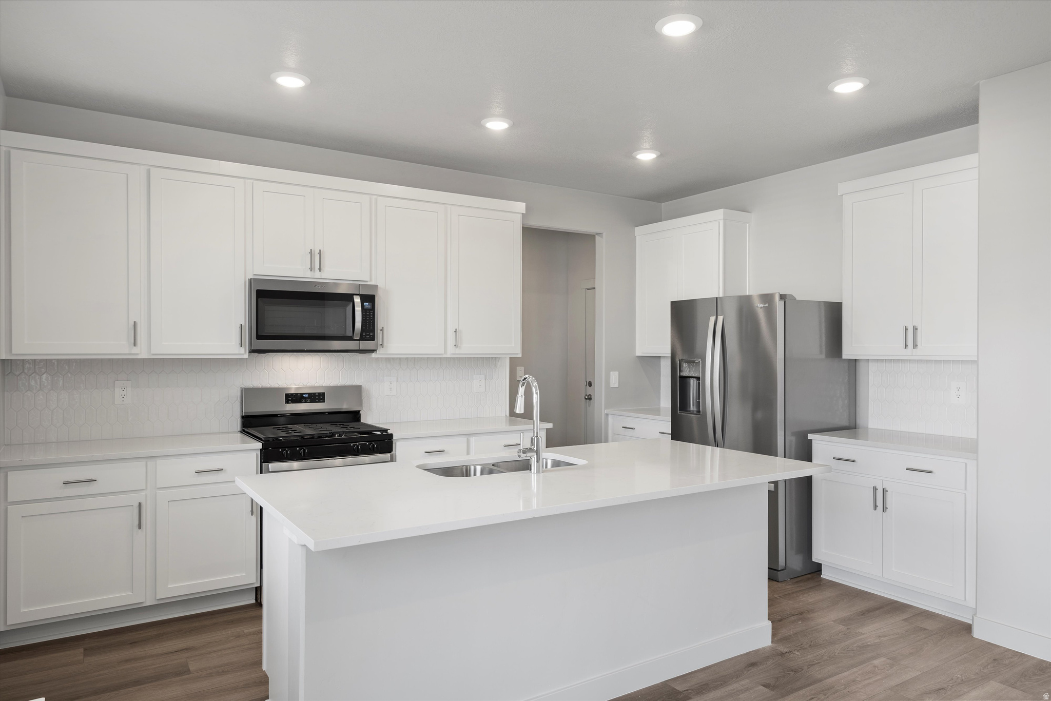 STRATTON ACRES - Residential