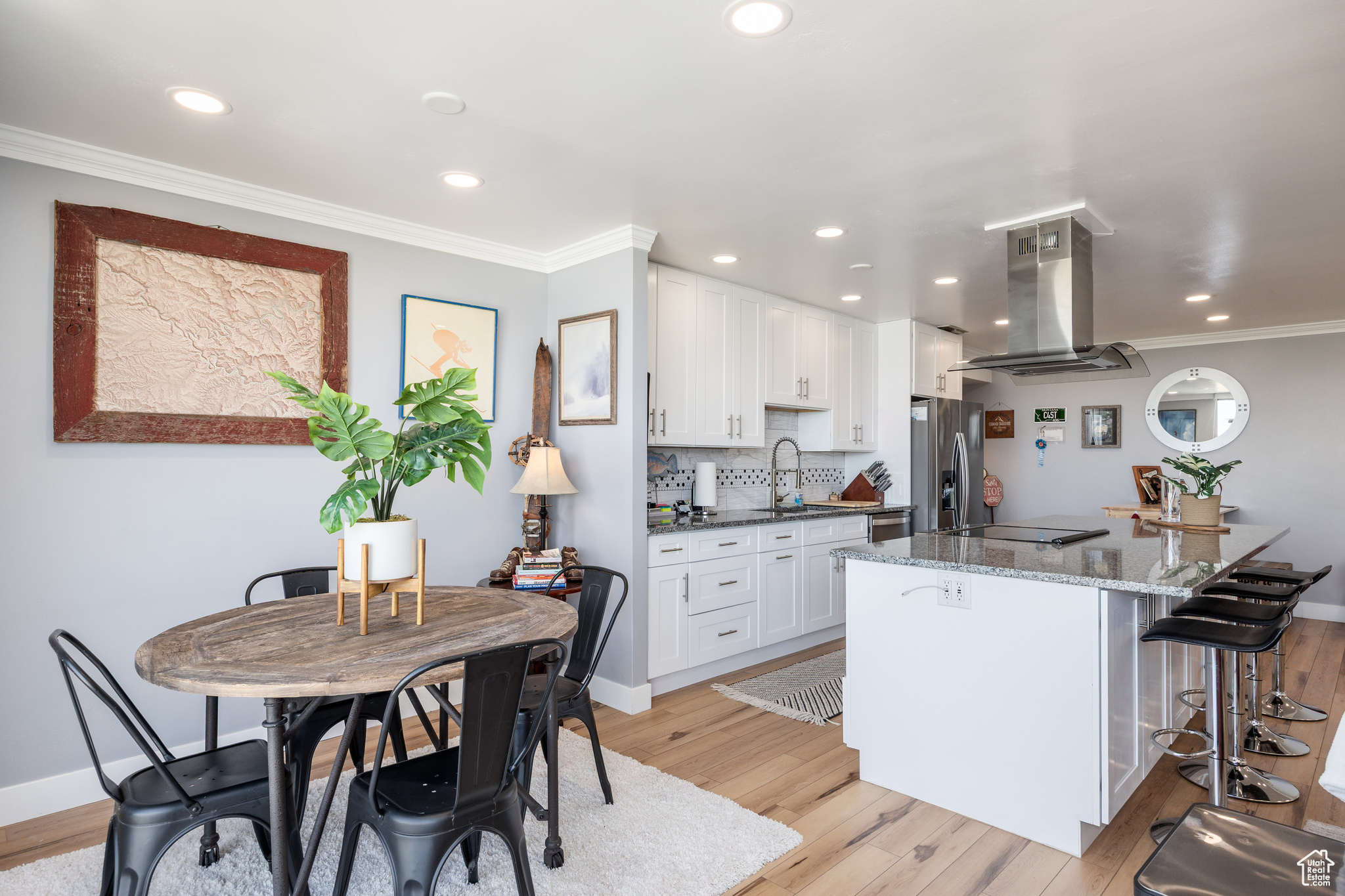 BONNEVILLE TOWER - Residential