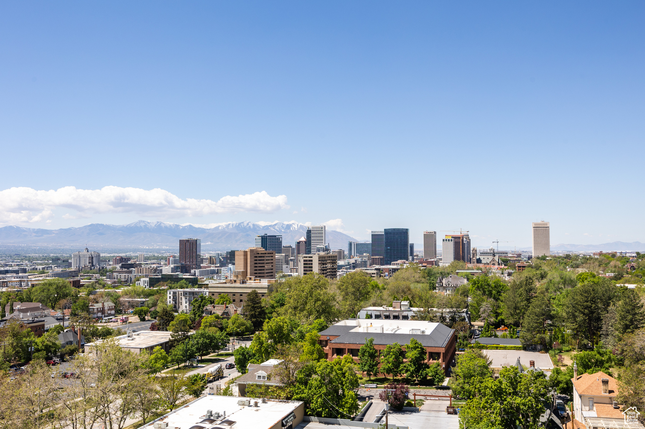 BONNEVILLE TOWER - Residential