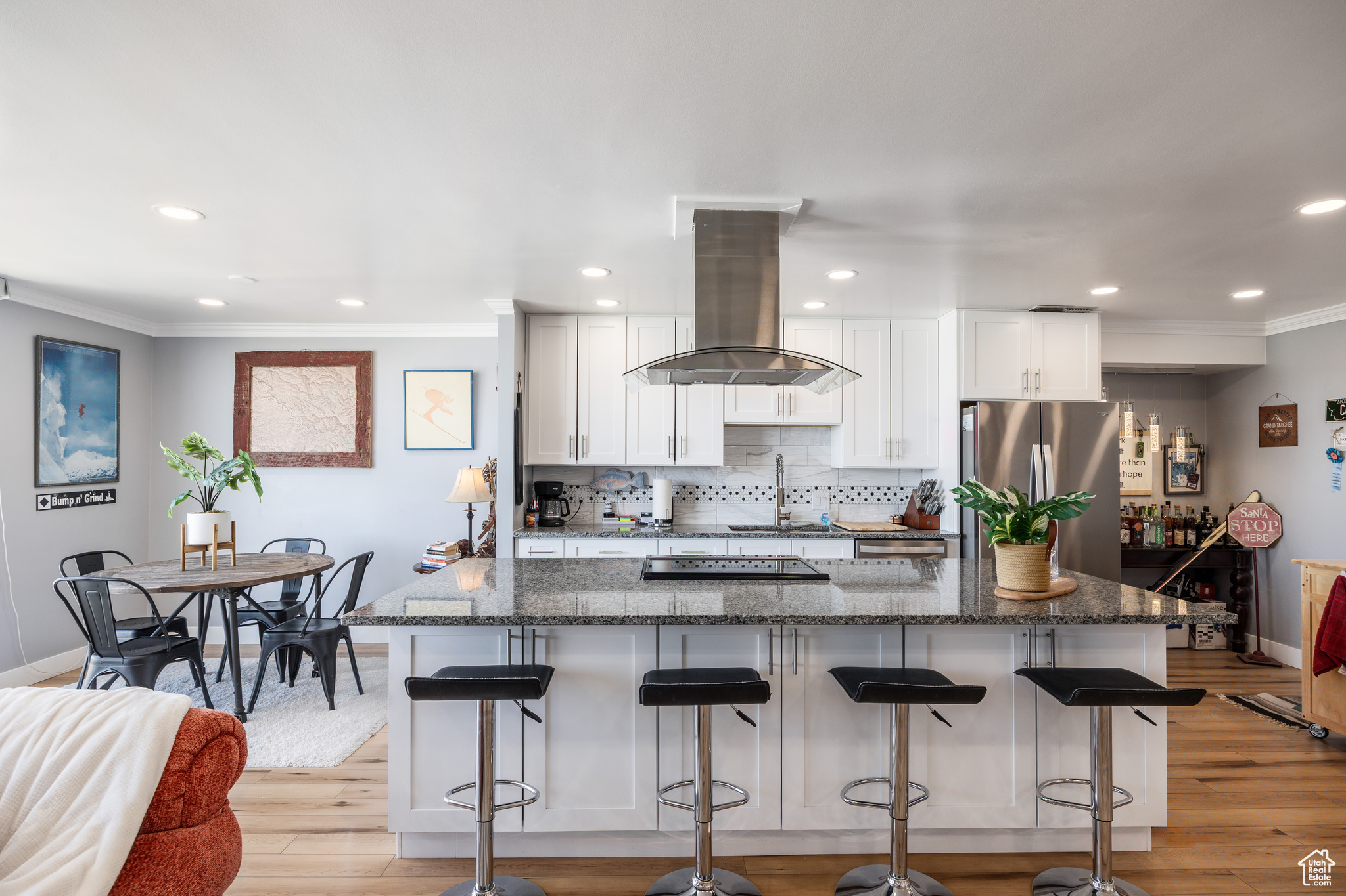 BONNEVILLE TOWER - Residential