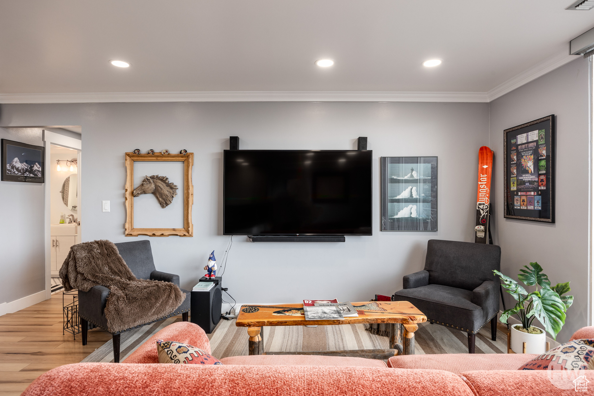 BONNEVILLE TOWER - Residential