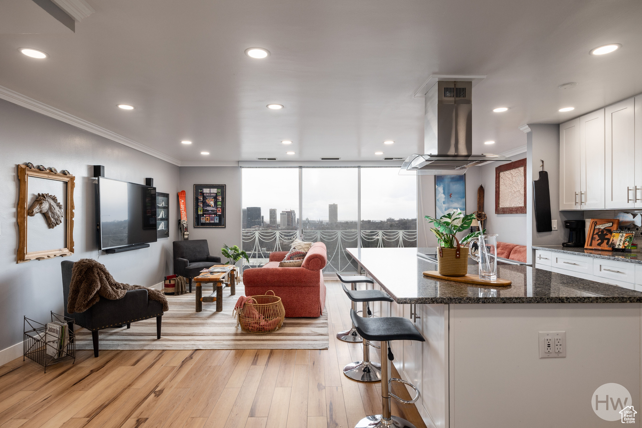 BONNEVILLE TOWER - Residential