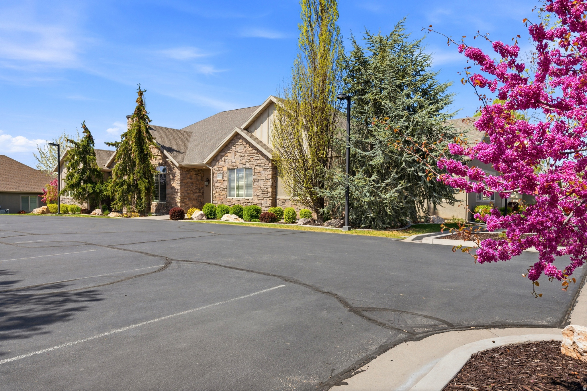 SUNSET PARK VILLAS - Residential