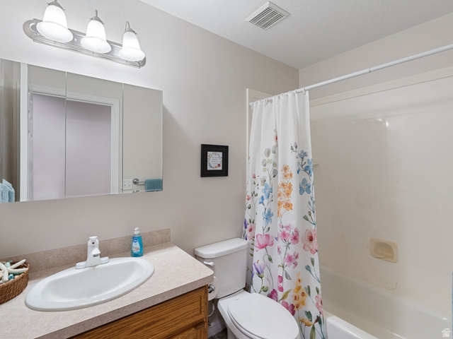 RIVER GLEN - Residential