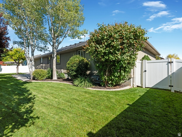 RIVER GLEN - Residential