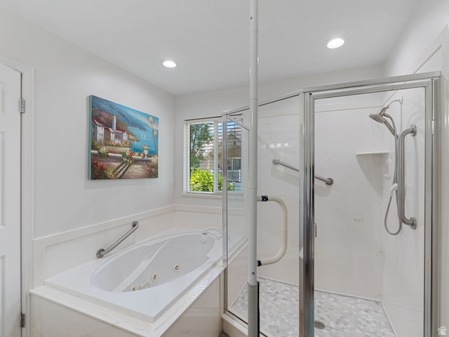 RIVER GLEN - Residential