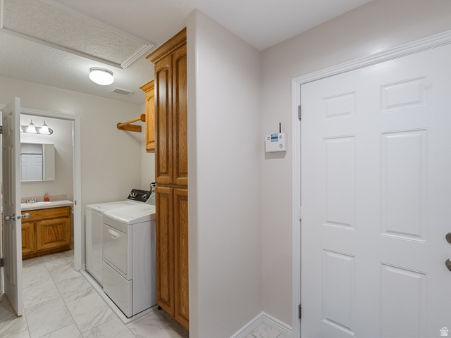 RIVER GLEN - Residential