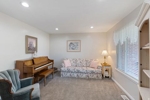 Tiny photo for 641 W 3550 S, Riverdale, UT 84405 (MLS # 2149968)