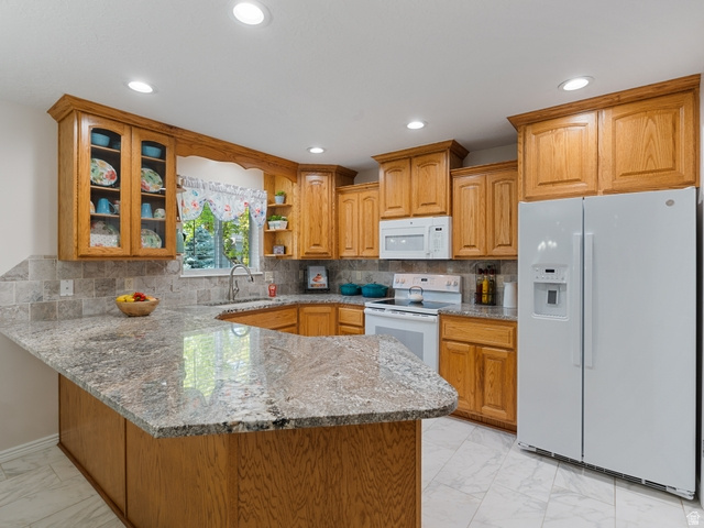 RIVER GLEN - Residential