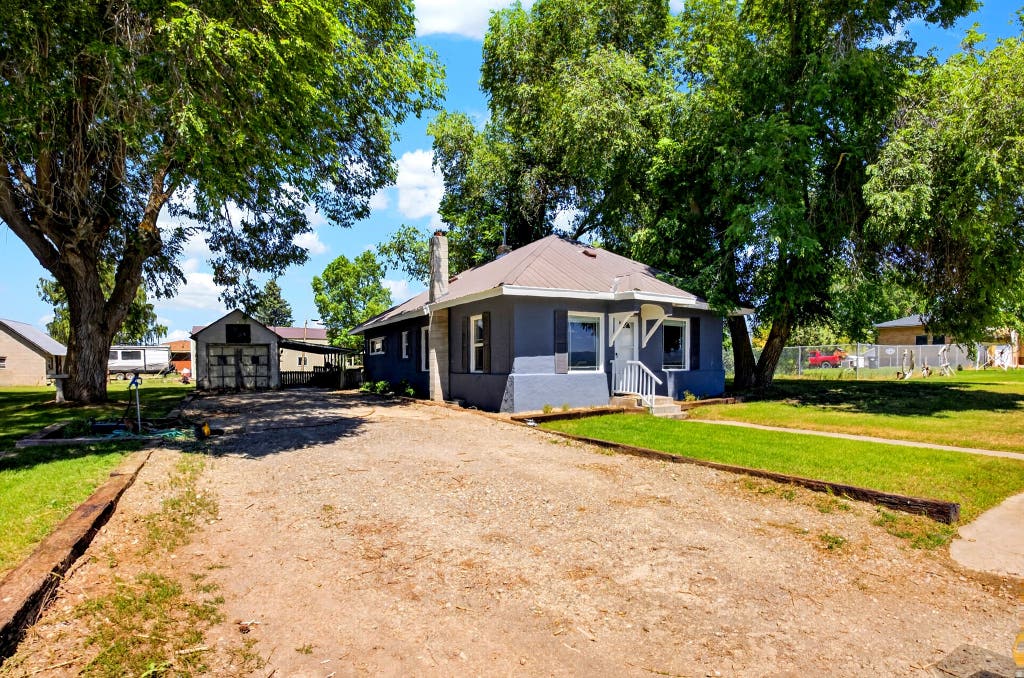 Photo of 370 S 2ND E, Bancroft, ID 83217 (MLS # 2173612)