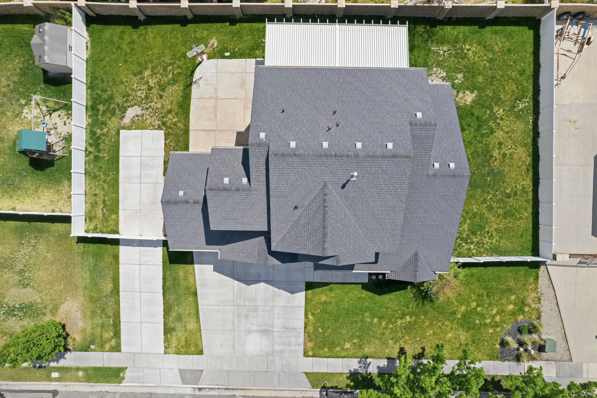RIVERTON CHASE - Residential