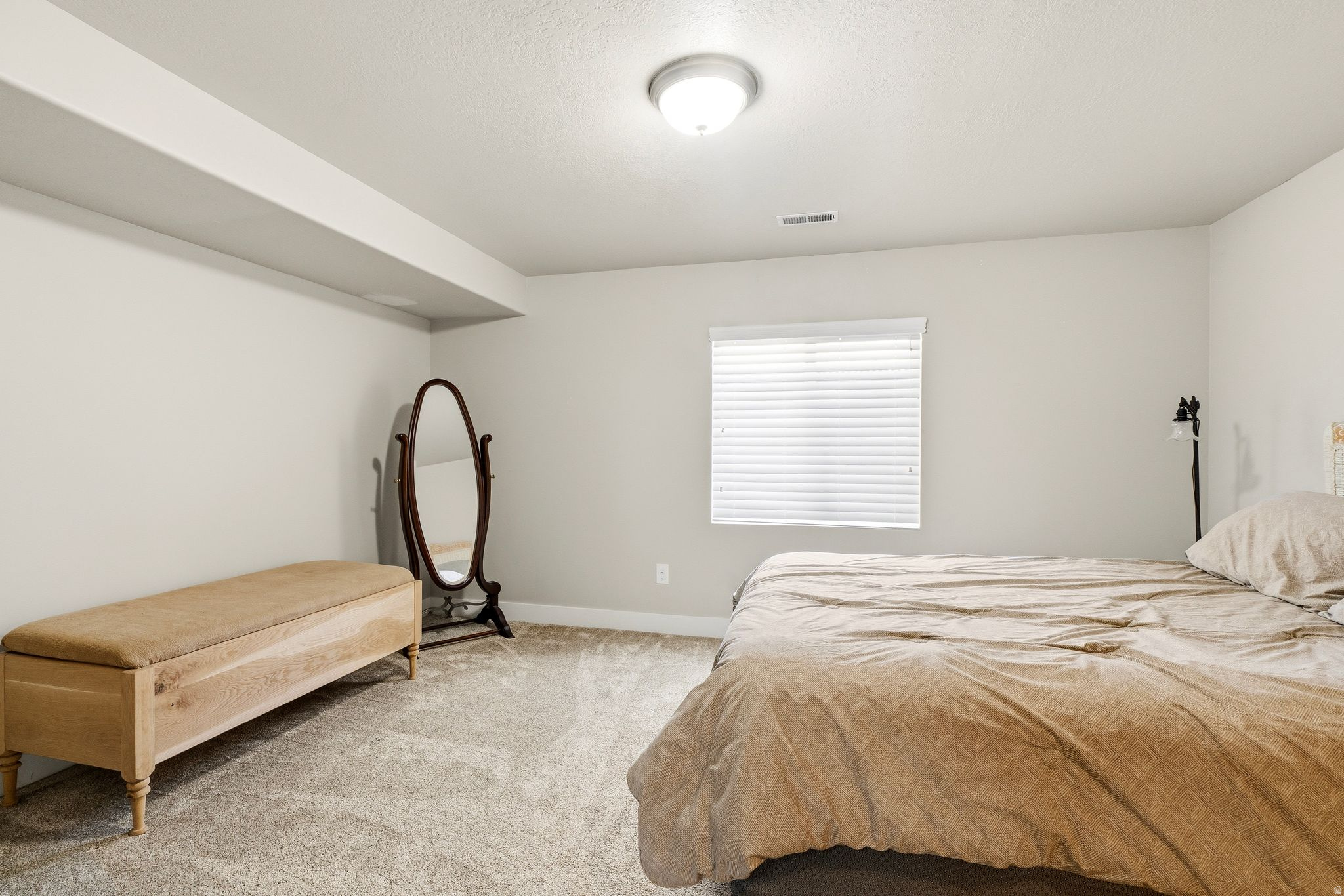 RIVERTON CHASE - Residential