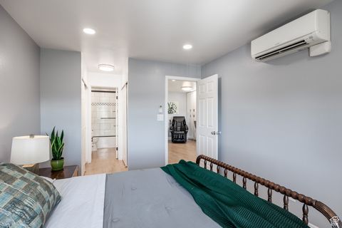 Tiny photo for 339 E 600 S #1412, Salt Lake City, UT 84111 (MLS # 2119159)