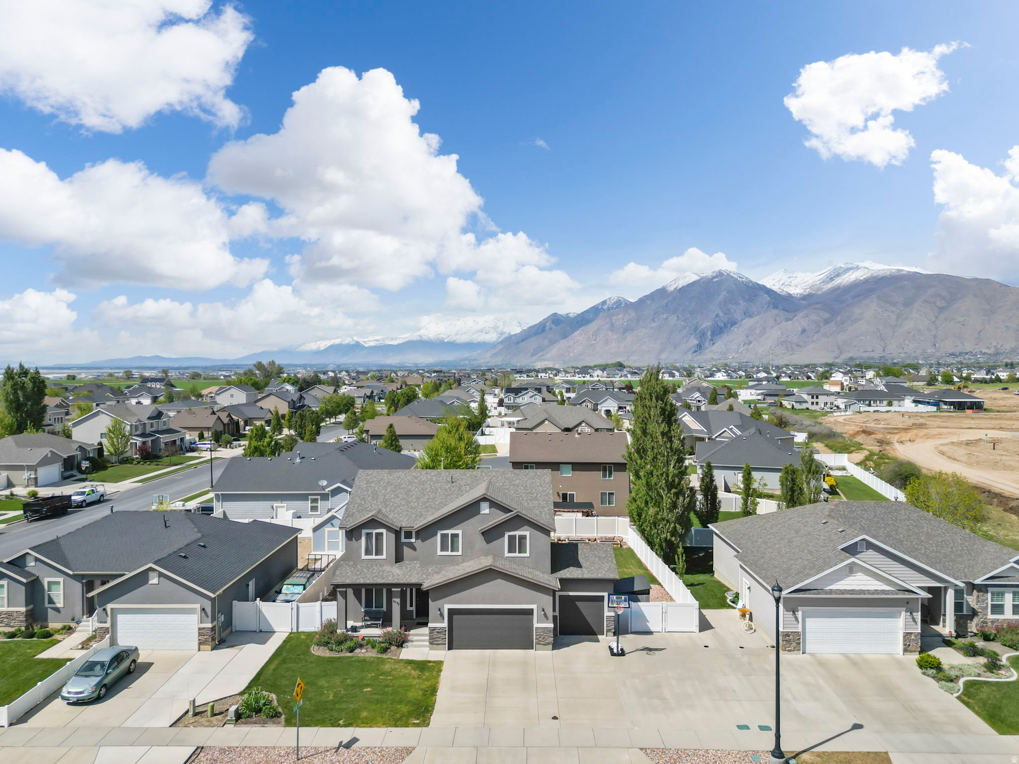 MAPLE MOUNTAIN - Residential