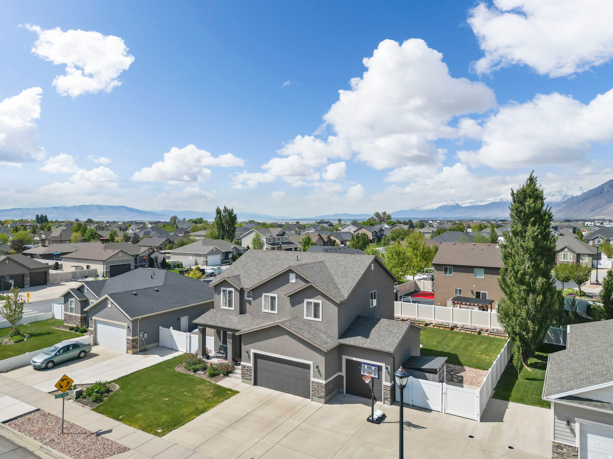 MAPLE MOUNTAIN - Residential