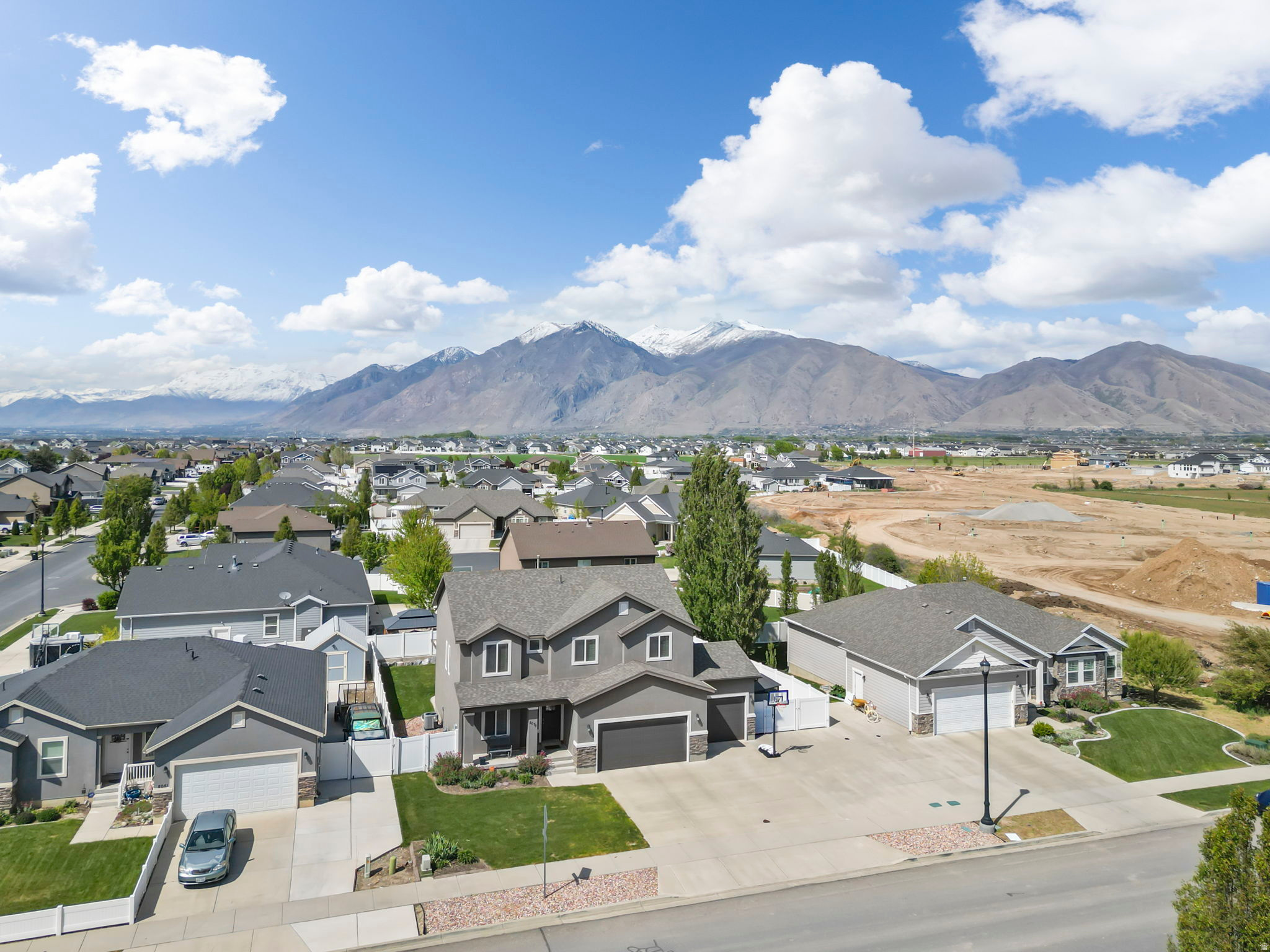 MAPLE MOUNTAIN - Residential