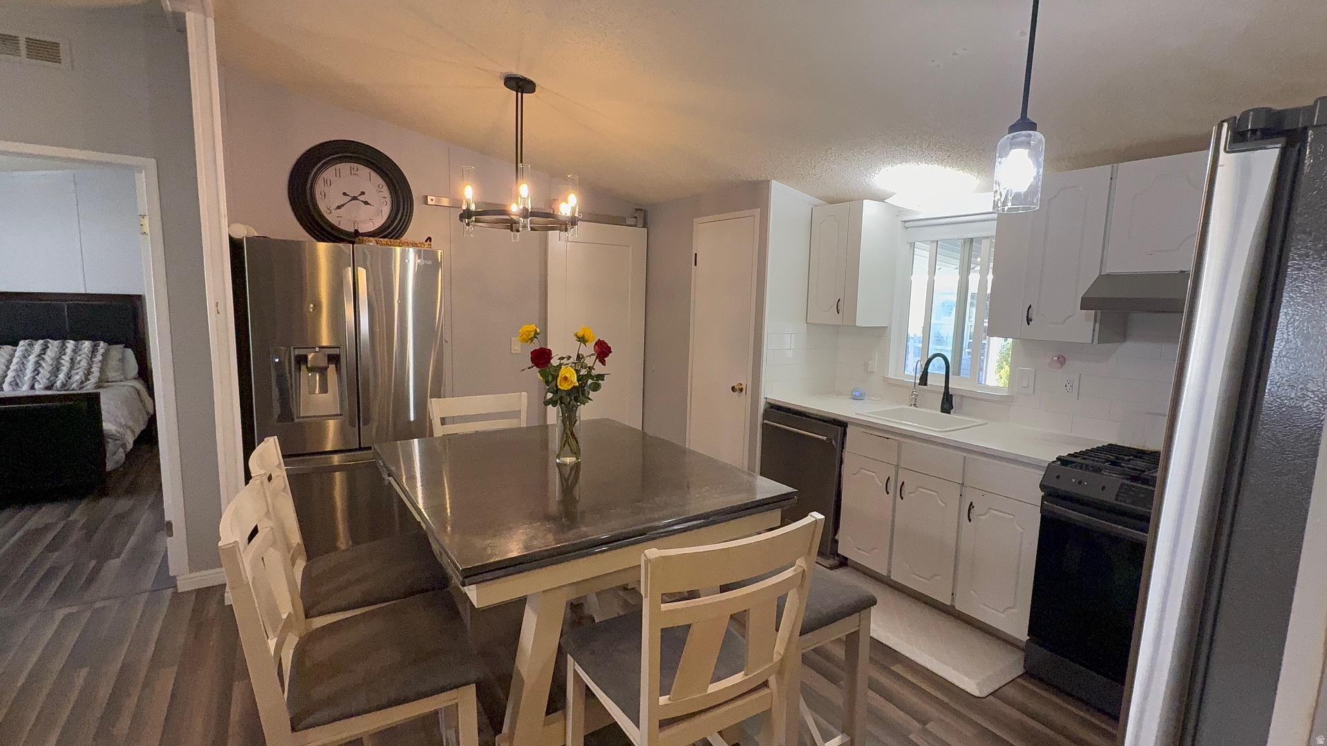 WINDSOR STATES - Residential