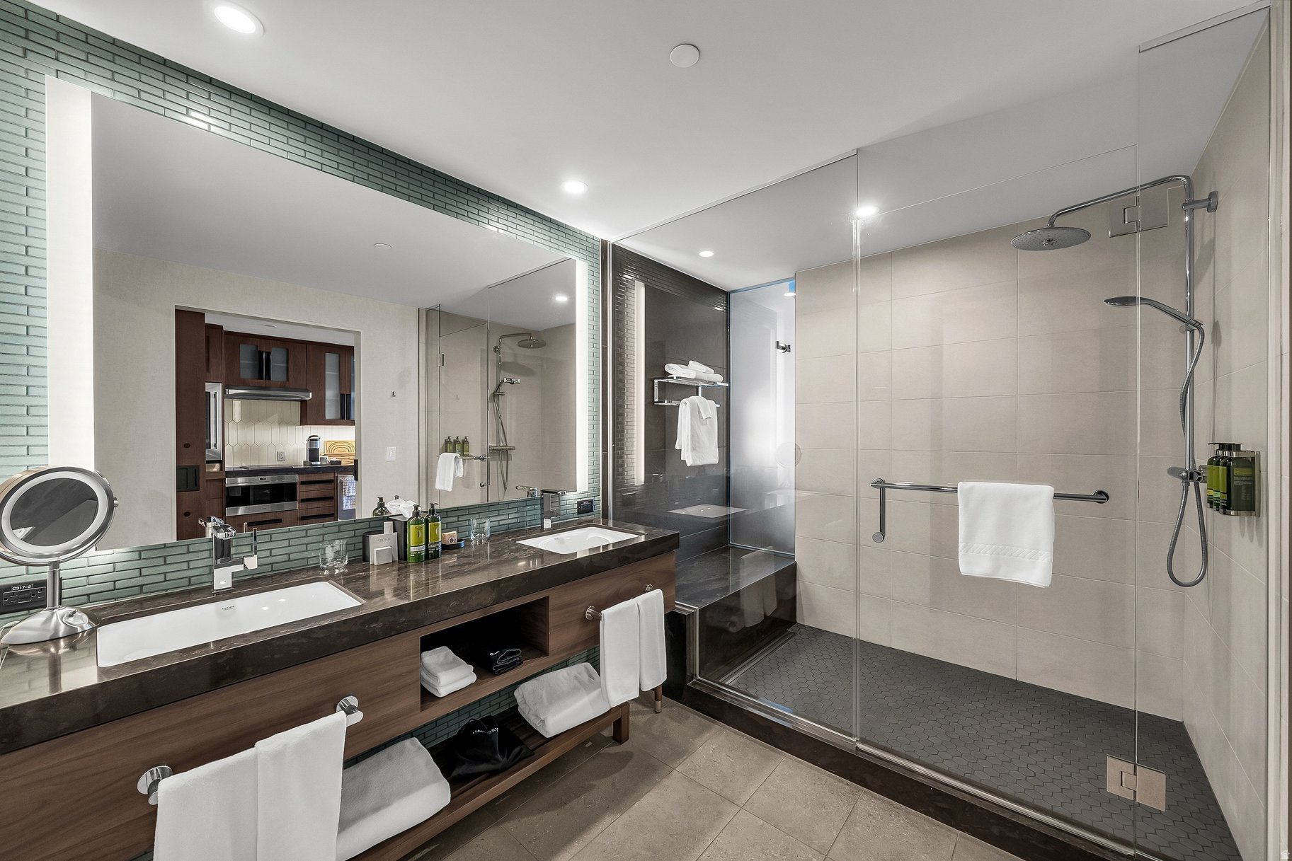 BLACK DESERT RESORT CENTER - Residential