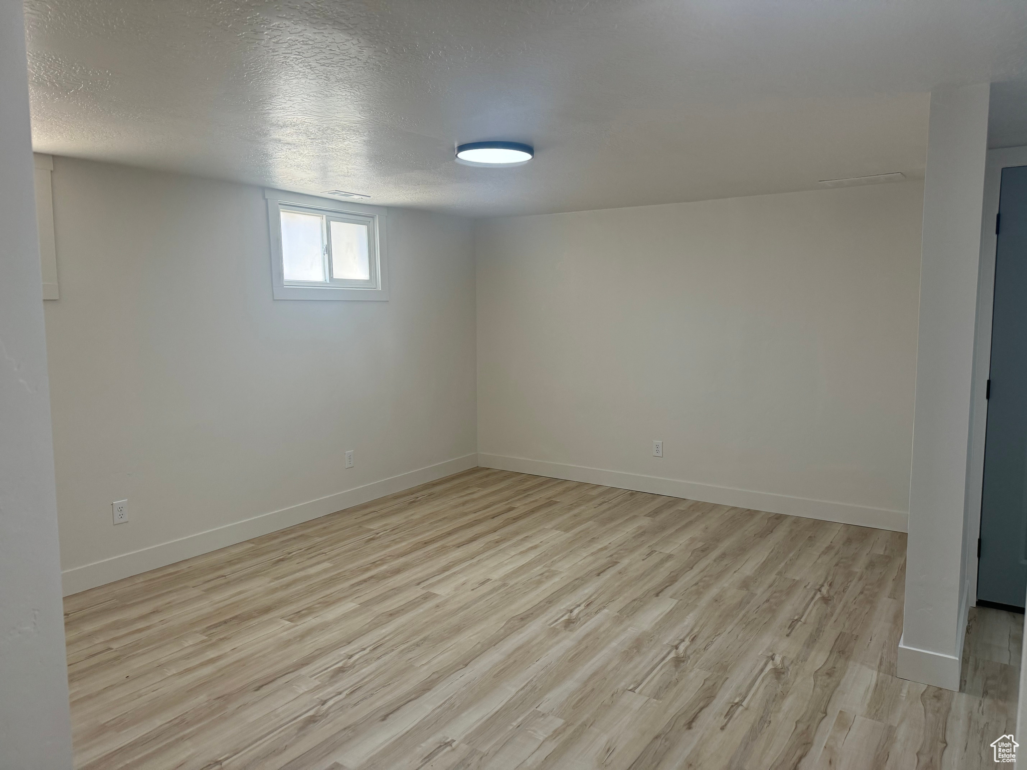 49 W Wasatch St, Midvale, Utah image 21