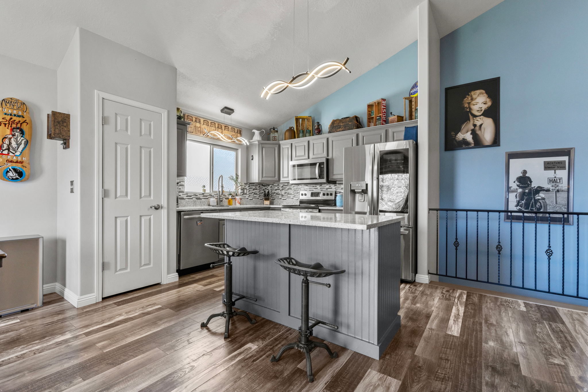 STONE CREEK CANYON - Residential