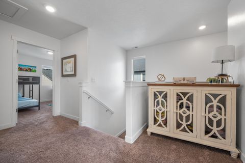 Tiny photo for 453 N NORTHSHORE DR, Saratoga Springs, UT 84045 (MLS # 2149701)