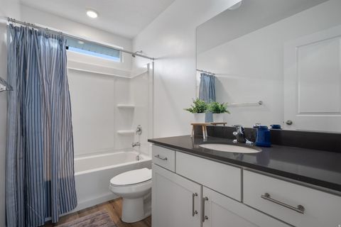 Tiny photo for 453 N NORTHSHORE DR, Saratoga Springs, UT 84045 (MLS # 2149701)