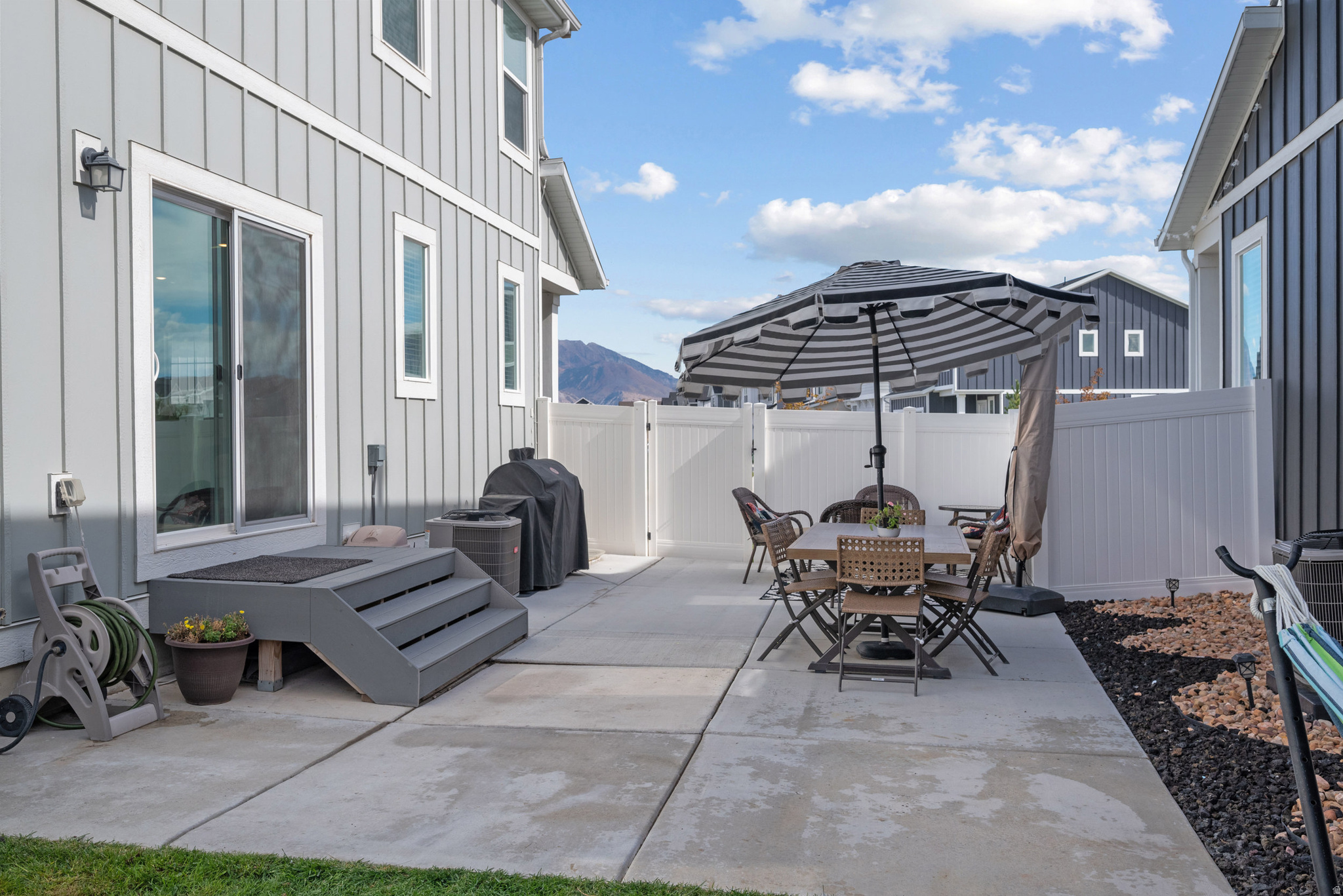 NORTHSHORE - Residential