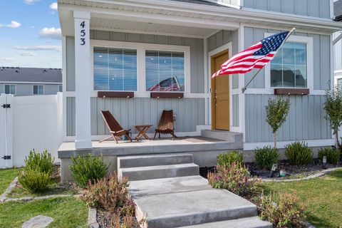 Tiny photo for 453 N NORTHSHORE DR, Saratoga Springs, UT 84045 (MLS # 2149701)