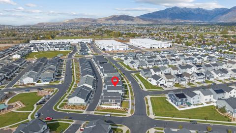 Tiny photo for 453 N NORTHSHORE DR, Saratoga Springs, UT 84045 (MLS # 2149701)