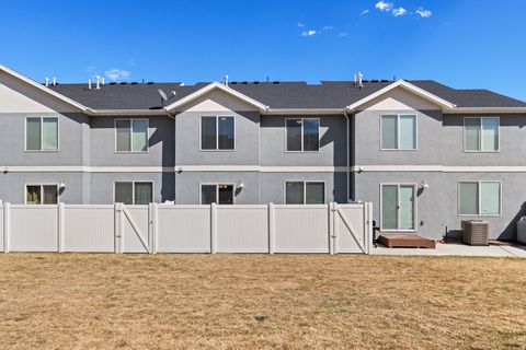 Tiny photo for 443 S DAY DREAM LN #2226, Saratoga Springs, UT 84045 (MLS # 2145960)