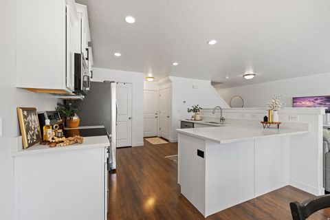 Tiny photo for 443 S DAY DREAM LN #2226, Saratoga Springs, UT 84045 (MLS # 2145960)