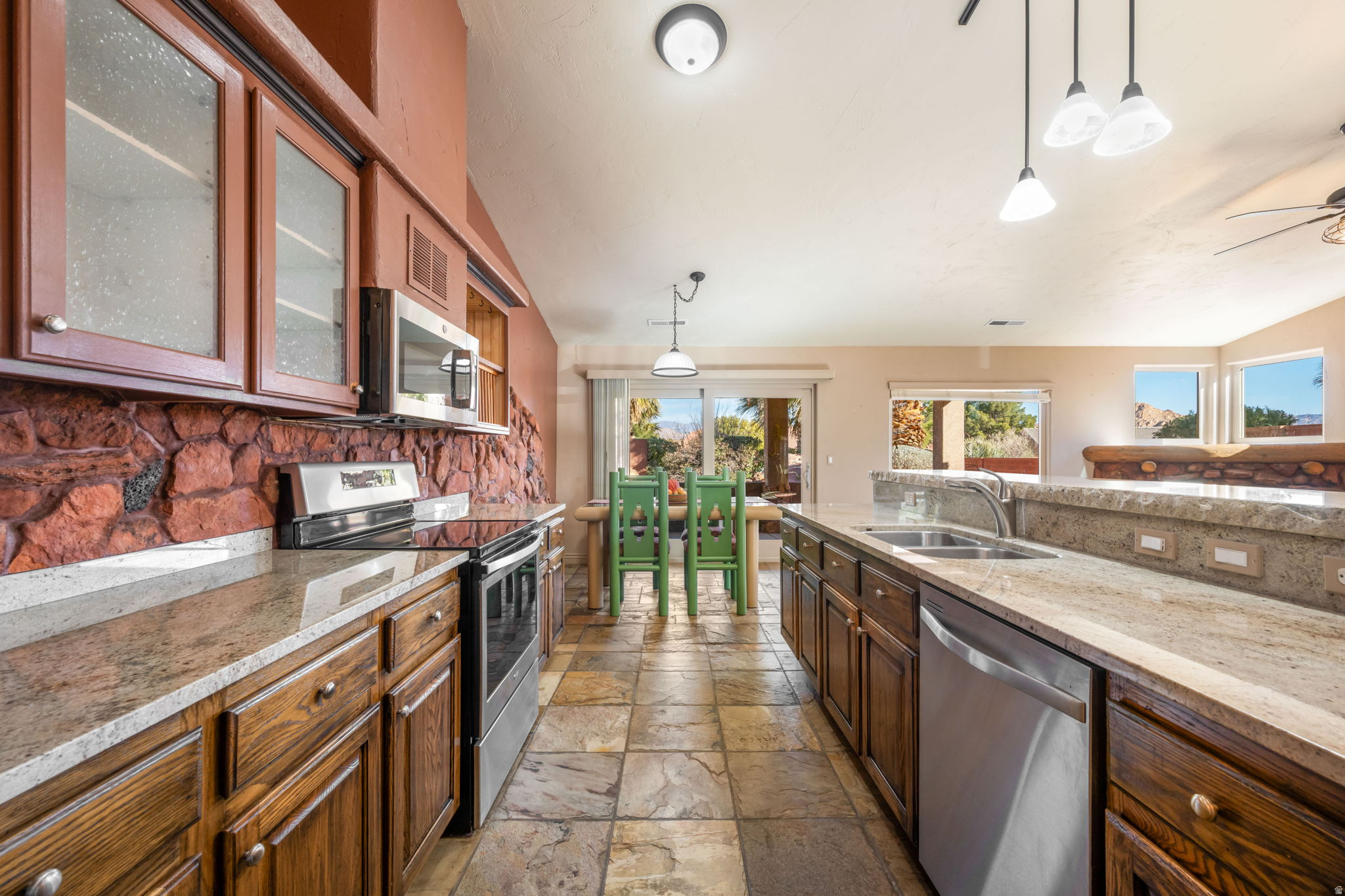 SKY MOUNTAIN GOLF EST 4 - Residential