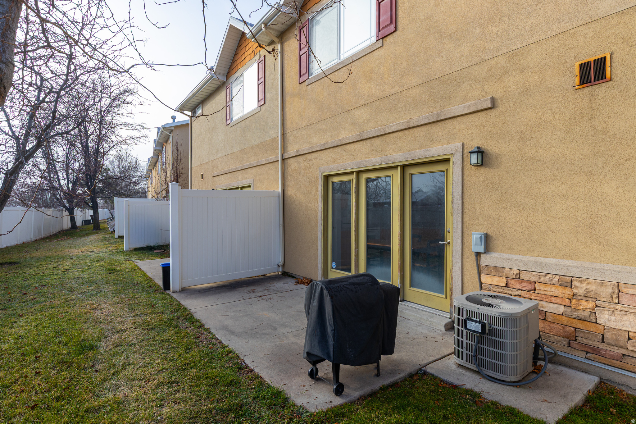 PINES AT JORDAN LAND - Residential