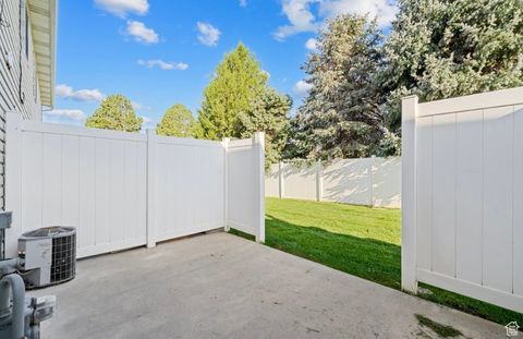 Tiny photo for 424 E 2050 N #3A, North Ogden, UT 84414 (MLS # 2112620)