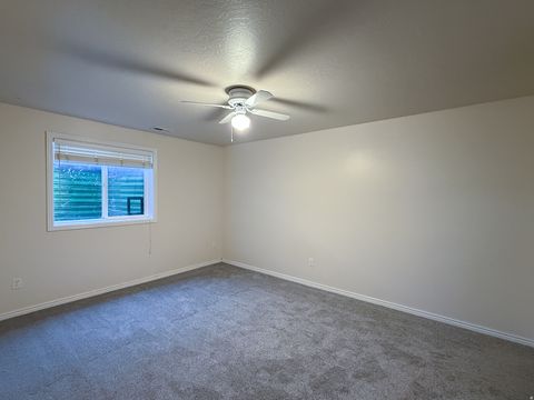 Tiny photo for 1114 E 2600 N, North Ogden, UT 84414 (MLS # 2134039)
