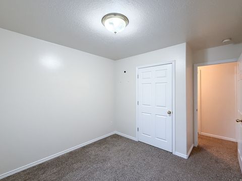 Tiny photo for 1114 E 2600 N, North Ogden, UT 84414 (MLS # 2134039)