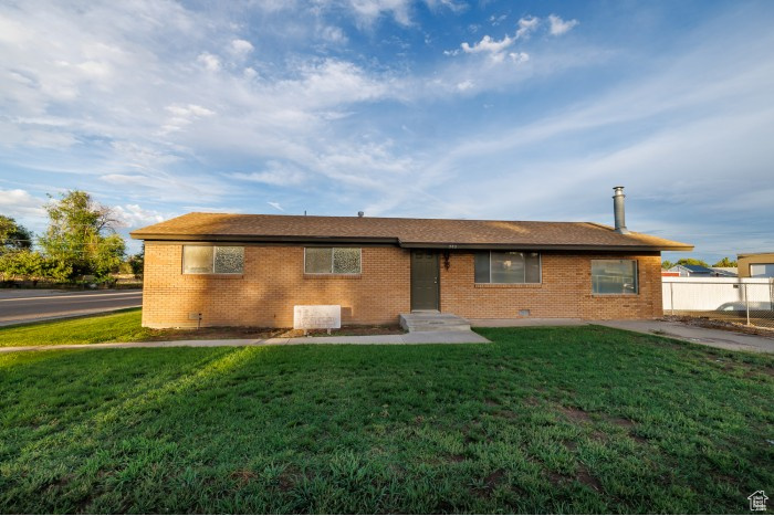 582 N Vernal Ave Ave, Vernal, Utah image 1