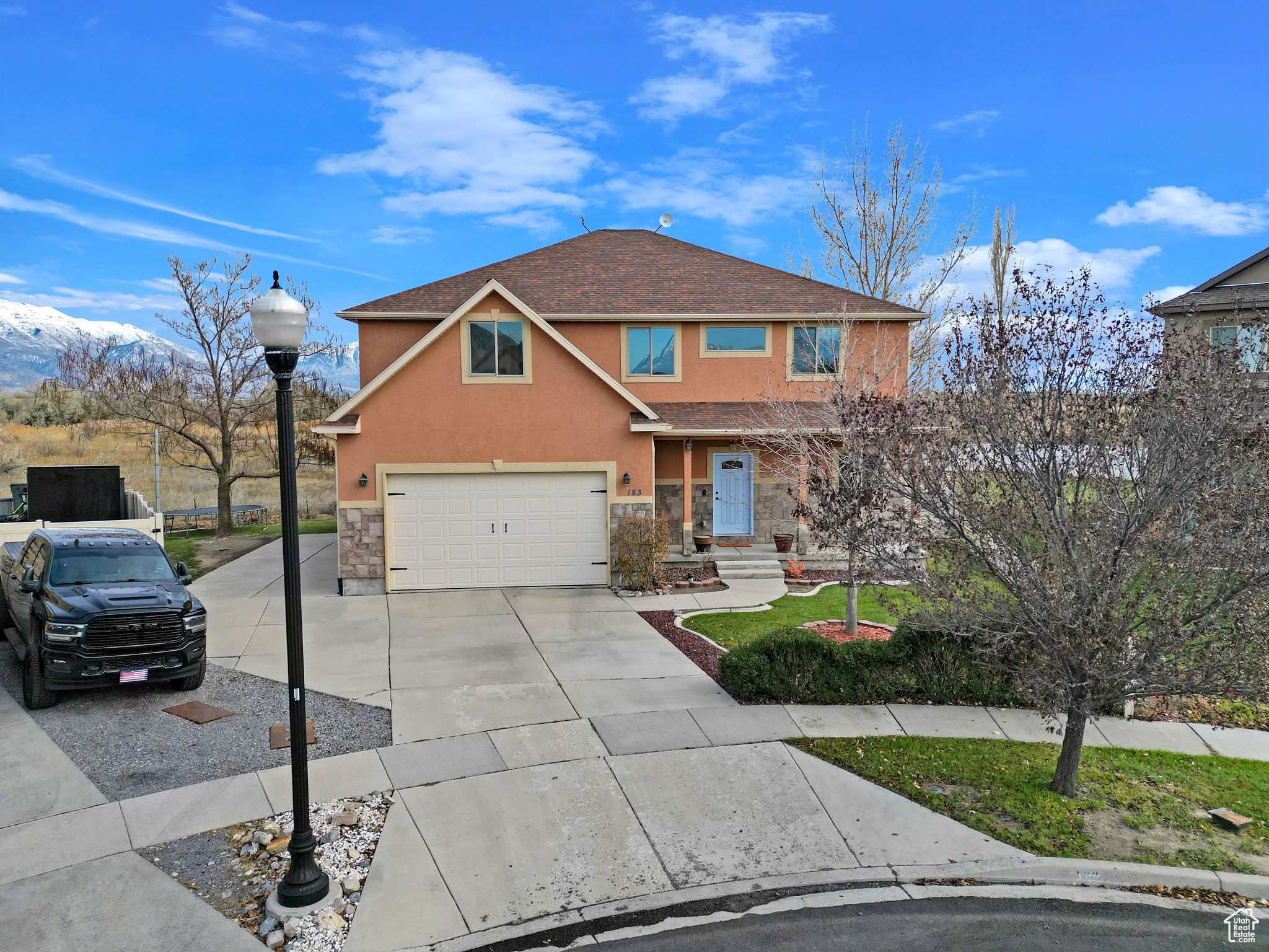 183 E Devonshire Cir, Saratoga Springs, Utah image 3