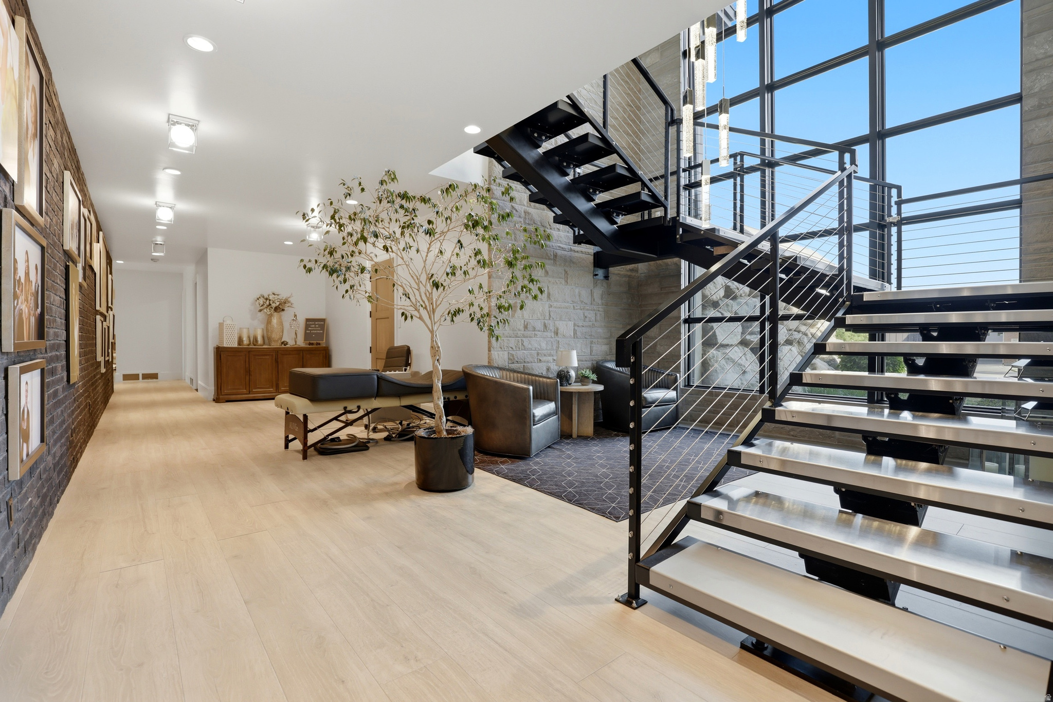 FORD CANYON ESTATES - Residential