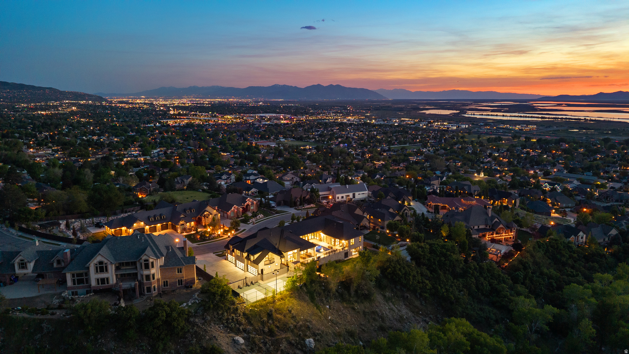 FORD CANYON ESTATES - Residential