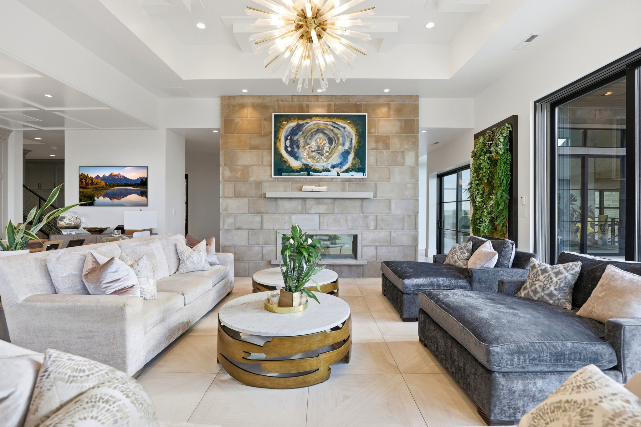FORD CANYON ESTATES - Residential