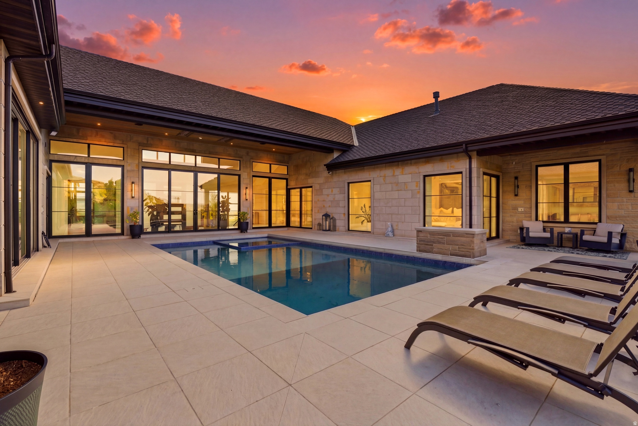 FORD CANYON ESTATES - Residential
