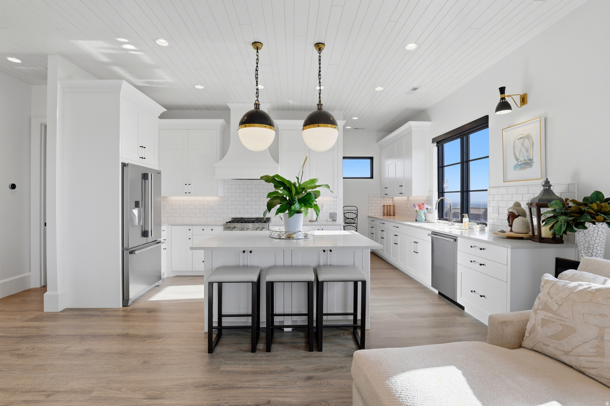 FORD CANYON ESTATES - Residential