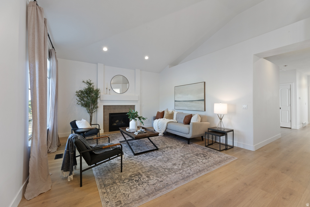 SOUTH MOUNTAIN - Residential