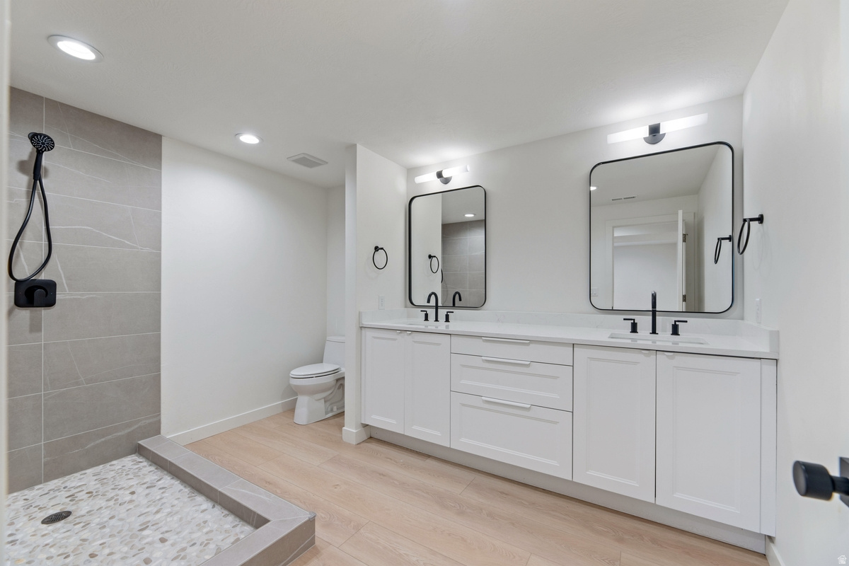 SOUTH MOUNTAIN - Residential