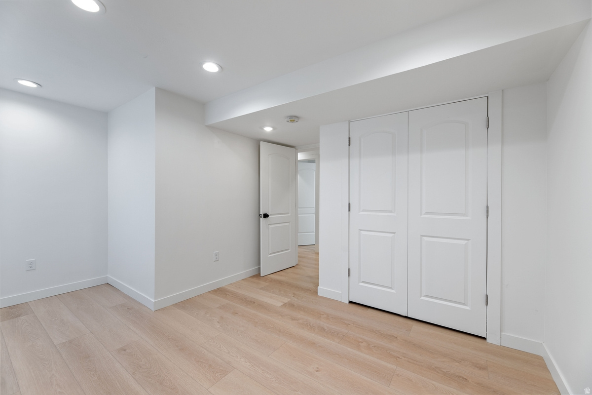 SOUTH MOUNTAIN - Residential