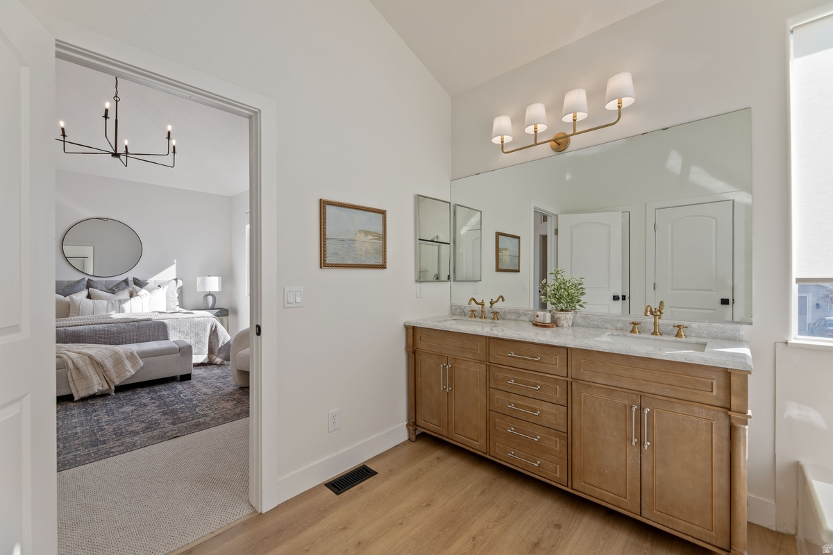 SOUTH MOUNTAIN - Residential