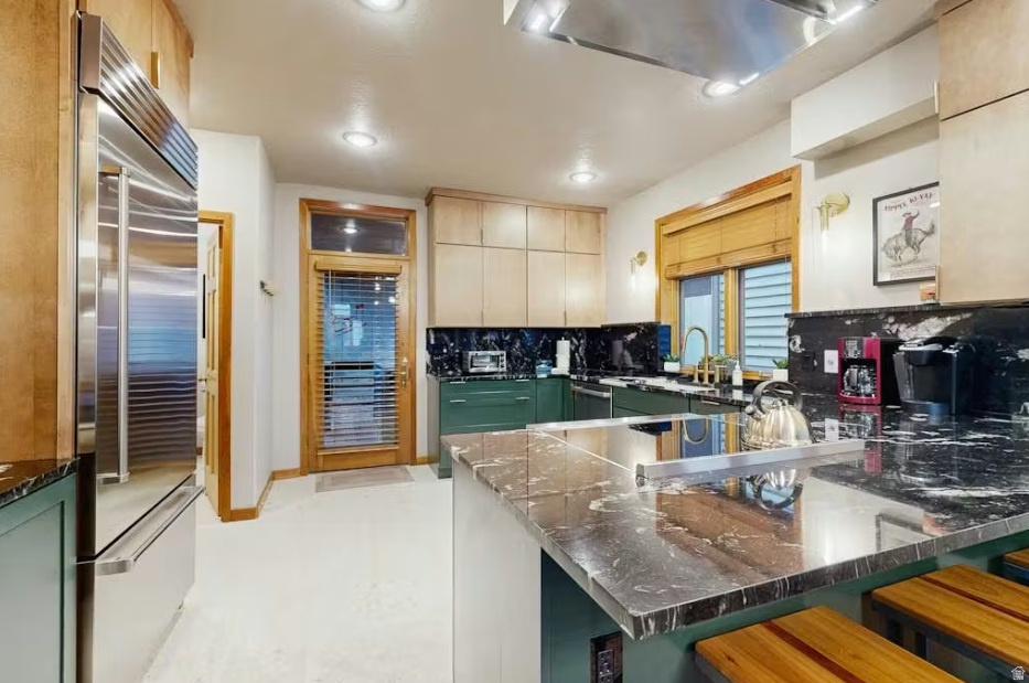SNYDERS ADDITION - Residential