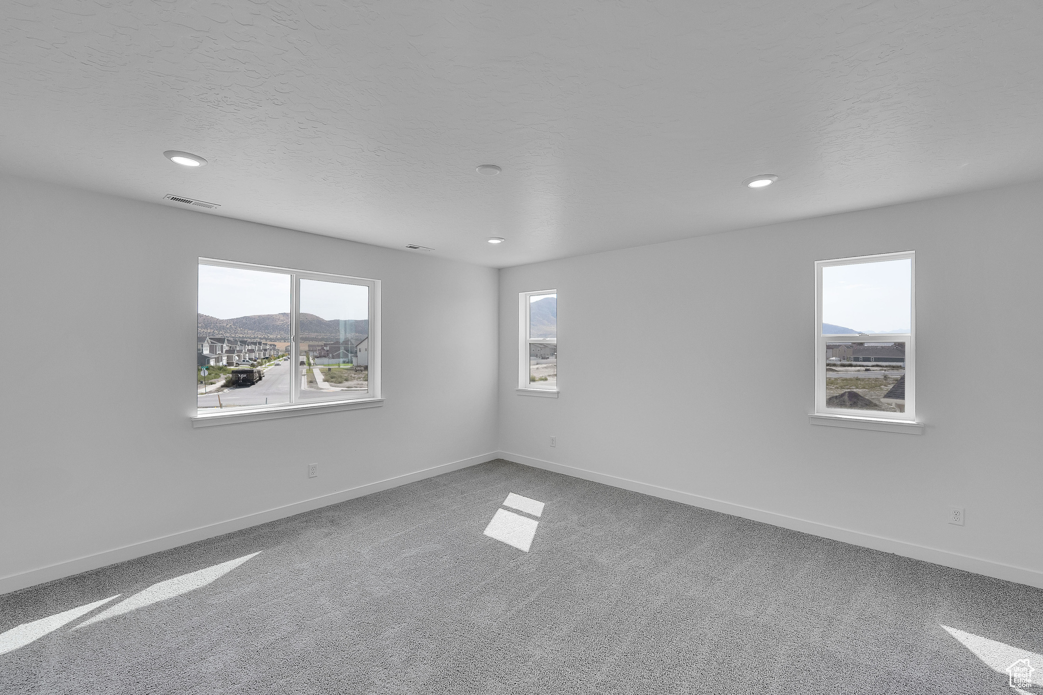 PONY EXPRESS - Residential