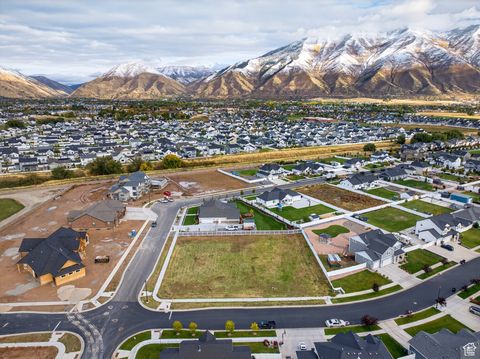 Tiny photo for 1228 N PONDEROSA LN #253, Spanish Fork, UT 84660 (MLS # 2118670)